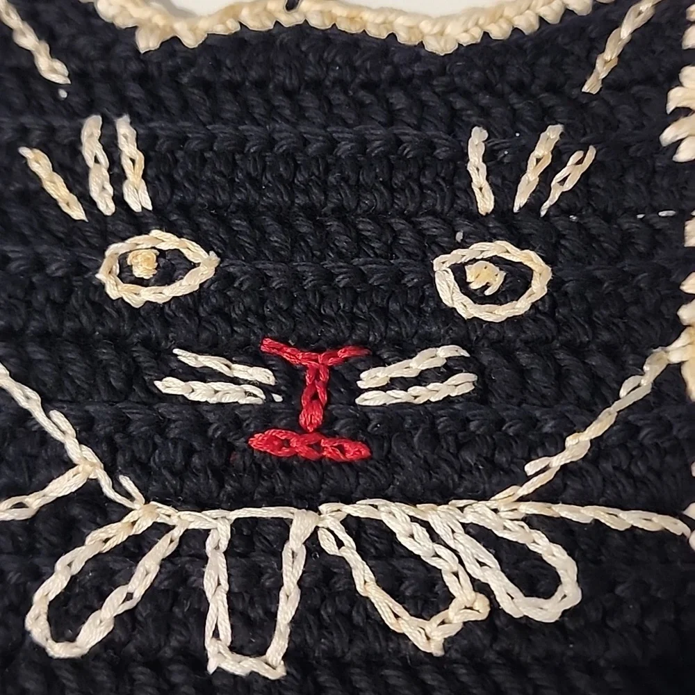 Cat Trivet/ Pot Holder Black Crochet w/Round Hanger For Diaplay Embroidery Face